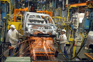 Produção industrial brasileira avança 0,2% em novembro