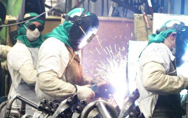 Produção industrial cresce 0,2% em 8 dos 14 locais pesquisados pelo IBGE