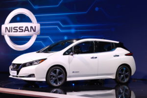 Nissan lança segunda geração de seu carro 100% elétrico no Brasil
