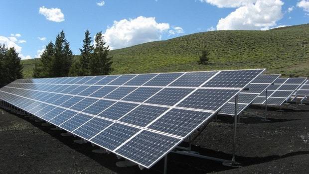 Brasil bate recorde em unidades com energia solar