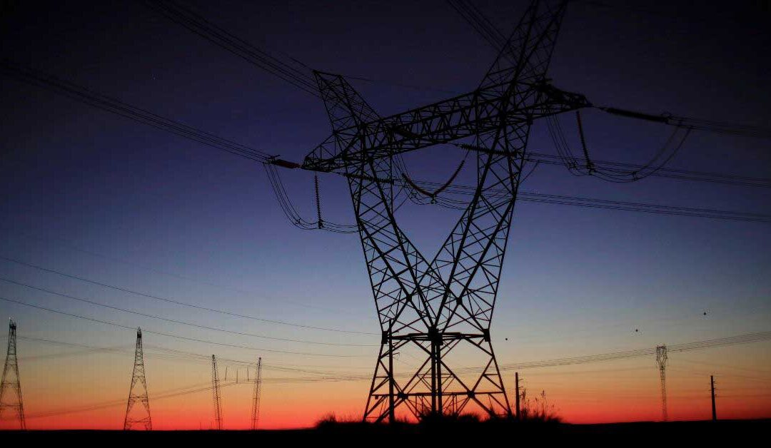 Mercado livre de energia cresce e já atende 90% da demanda elétrica da indústria brasileira