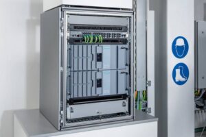 manutencao.net-Siemens-cria-solucao-5G-privada-completa-para-industria-min.jpg 4 de outubro de 2023