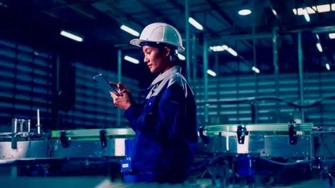 Como a tecnologia otimiza as Ordens de Serviço (OS) do setor industrial?