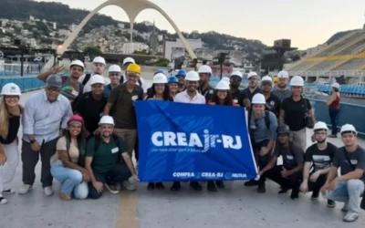 Crea Júnior leva estudantes de engenharia a uma viagem aos bastidores do Sambódromo