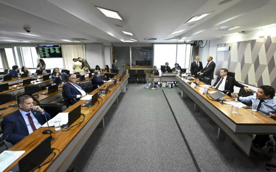 Projeto para atualizar Lei da Engenharia é aprovado na CCJ da Câmara dos Deputados e avança para o Senado