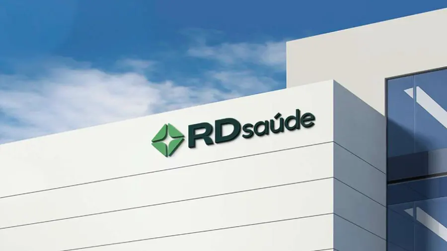 Empresa de climatização fecha contratos com RD Saúde e d1000 e passa a operar mais de 4 mil equipamentos