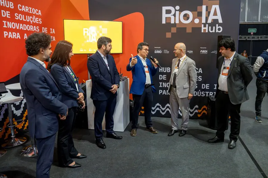 No Web Summit, ABDI premia oito startups desenvolvedoras de soluções de IA para a indústria